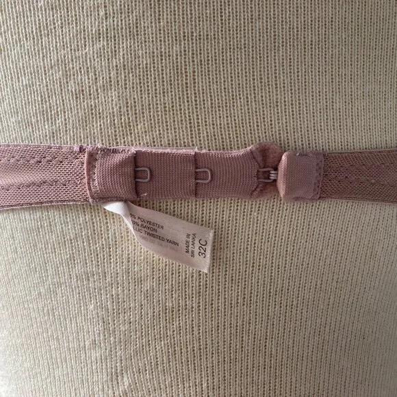 Victoria Secret Pink Metalic Mesh & Embroidery Demi Bra - Picture 9 of 10